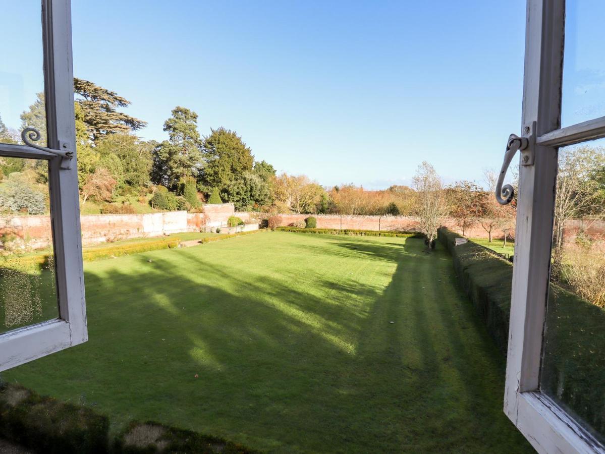 Gardener'S Cottage Hadleigh  Екстериор снимка